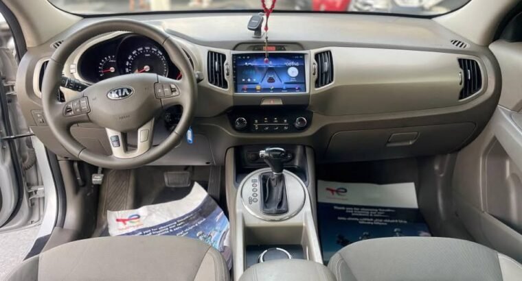 كيا سبورتاج مودل 2016 خليجى فل اوبشن 2.0 ممشى172700 Kia Sportage Model 2016 Gulf
