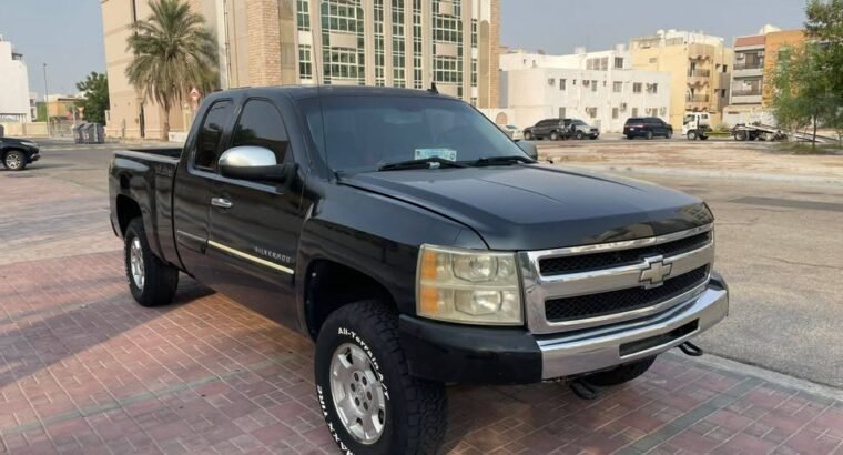 Chevrolet Silverado Model 2010 For Sale