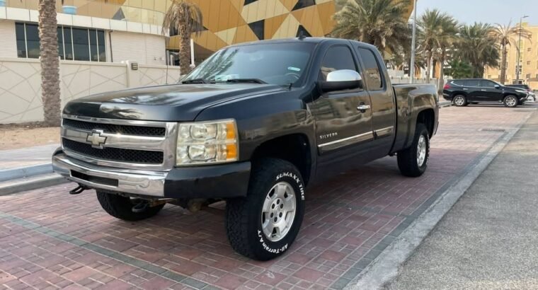 Chevrolet Silverado Model 2010 For Sale