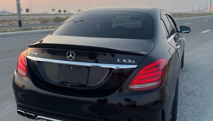 MERCEDES BENZ AMG C63s (Japanese spec)