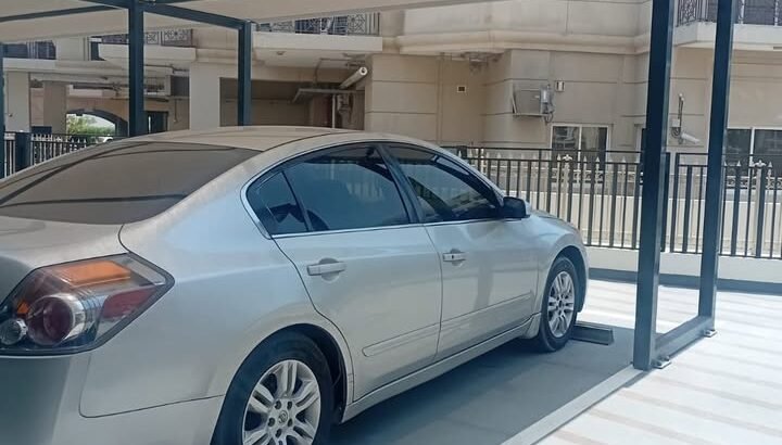 Nissan Altima 2010