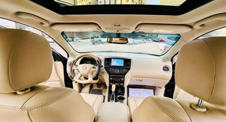 Nissan Pathfinder 5 CAMERA ( 360 degree camera )