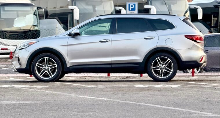 2017 Hyundai Santa Fe – Full Option