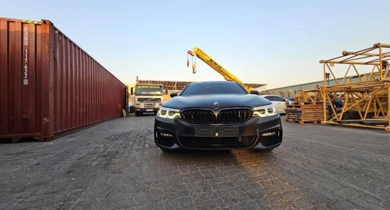 BMW 530i xdriveM sport Modified to M550i / clean title