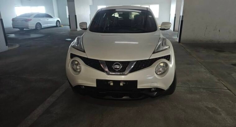 Nissan juke very clean low km original paint 2016.