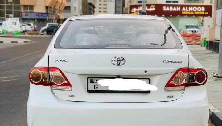 Toyota corolla Model 2013. Gcc specs Kms..196K CALL& 00971502391733